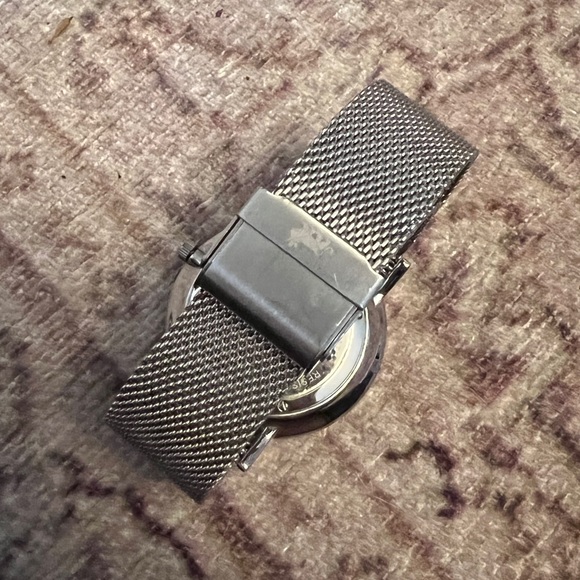 Larson and Jennings Silver Watch - Picture 3 of 3